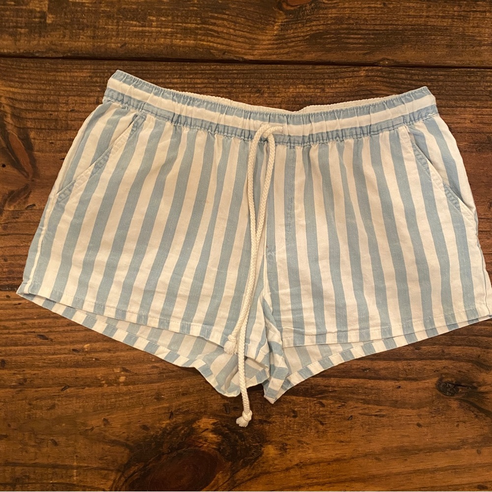 AERIE womens striped cotton pull on shorts M - Picture 1 of 3